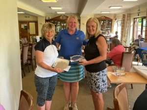 WInners Mandy Read and Christine Bloomfield presented by Tanya McGregor, Captain of S.L.C.G.A